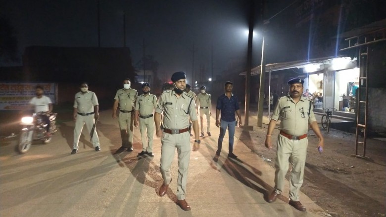 विशेष अभियान के तहत पुलिस अधीक्षक दुर्ग एवं राजपत्रित अधिकारी  उतरे रोड पर।