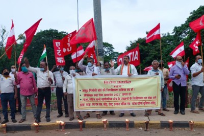 भिलाई बीएसपी कर्मचारियों द्वारा मांगो को लेकर एक दिविसीय हड़ताल