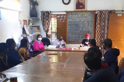 2 अगस्त से खुलेंगे स्कूल, शिक्षा विभाग प्रभारी ने ली प्रधानपाठक व टीचरों की बैठक, दिए आवश्यक निर्देश।