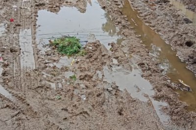 गरियाबंद: तीन पंचायतो के बीच मे फसा मैंनपुर !!