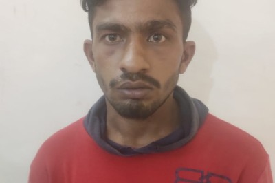 फर्जी फेसबुक आईडी बनाकर, अश्लील फोटो अपलोड कर सोशल मिडिया में वायरल करने वाले  आरोपी को नेवई पुलिस ने किया गिरफ्तार:-