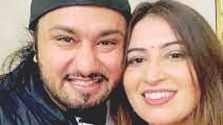 हनी सिंह पर उनके पत्‍नी ने लगाया गंभीर आरेप !!