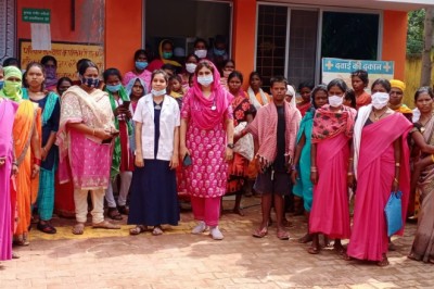 मानसिक विकार से ग्रसित व्यक्ति झाड़-फूंक के चक्कर में न फंसे - डॉ रुख़सार खान