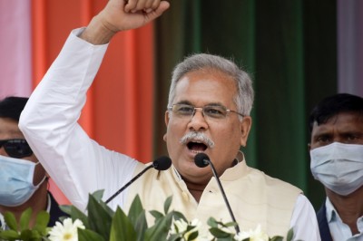 छत्तीसगढ़ में भूपेश बघेल की जाएगी कुर्सी? बगावत के बीच CM बदलने के पक्ष भारी !!