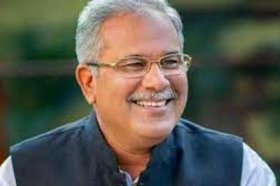 मुख्यमंत्री भूपेश बघेल ने एप में अपनी डिटेल्स भरकर की शुरुआत, अब पिछड़ा और सामान्य वर्ग के गरीबों को करानी है अपनी गिनती