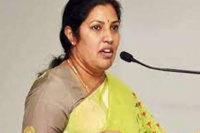 प्रदेश प्रभारी डी पुरंदेश्वरी ने कहा कि झूठ को नींव बनाकर कांग्रेस सरकार में आई है