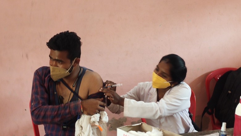 कोरोना काल के बाद निरंतर टीकाकरण से दुर्ग निगम क्षेत्र में टीकाकरण कार्य शत्-प्रतिषत् की ओर अग्रसर