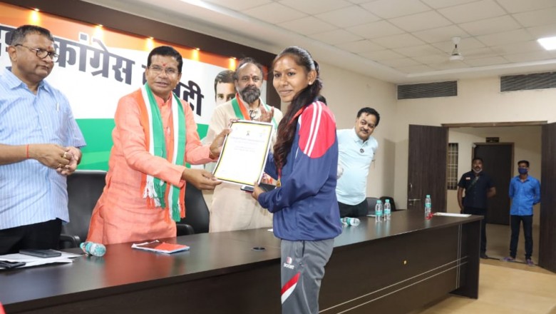 शिक्षक दिवस के अवसर पर मिनी गोल्फ खिलाड़ी हुए सम्मानित
