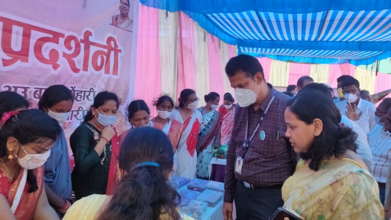किशोरियों ने साइकिल रैली निकाला व  दिया सुपोषण का संदेश