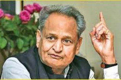 पंजाब की सियासी हलचल राजस्थान तक, CM अशोक गहलोत के OSD लोकेश शर्मा ने दिया इस्तीफा
