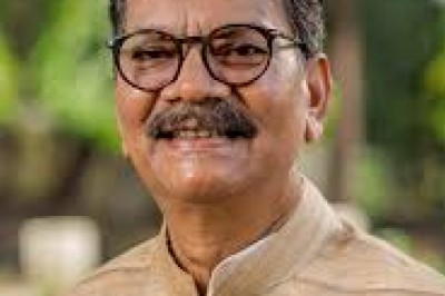 पितृ पक्ष अपने पूर्वजों के प्रति कृतज्ञता प्रकट करने का महापर्व – डॉ चरणदास महंत