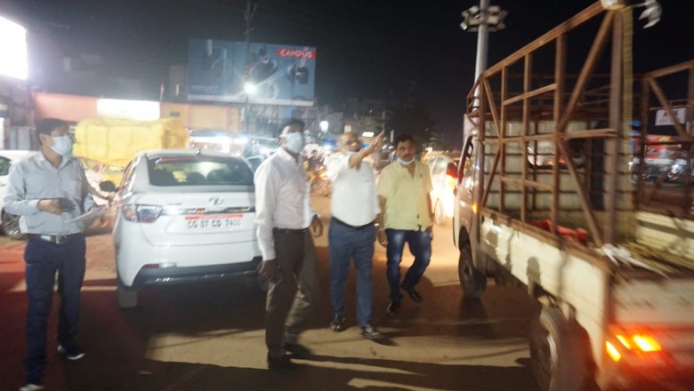 रात्रि कालीन विजिट में निकले आयुक्त ने देखी प्रकाश व्यवस्था, बंद लाइट को शीघ्र चालू करवाने के दिए निर्देश