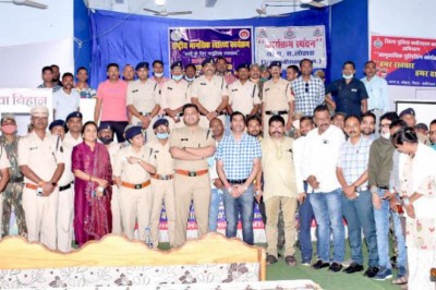 मानसिक स्वास्थ्य पर लोहारा पुलिस व स्वास्थ्य विभाग ने किया जागरुकता कार्यक्रम