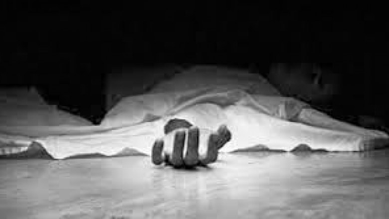 Mumbai: दोपहर के खाने को लेकर हुई लड़ाई से गुस्साई 14 साल की लड़की ने की आत्महत्या, पुलिस जांच में जुटी