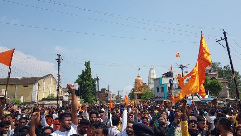 छत्तीसगढ़ के 3 जिलों में इंटरनेट सेवाएं बंद:कवर्धा में हुए बवाल में अब तक 70 की पहचान, 59 गिरफ्तार; अफसर बोले- सुनियोजित थी हिंसा, बाहर से बुलाए गए उपद्रवी