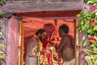 माई जी को बस्तर दशहरा का निमंत्रण.....!