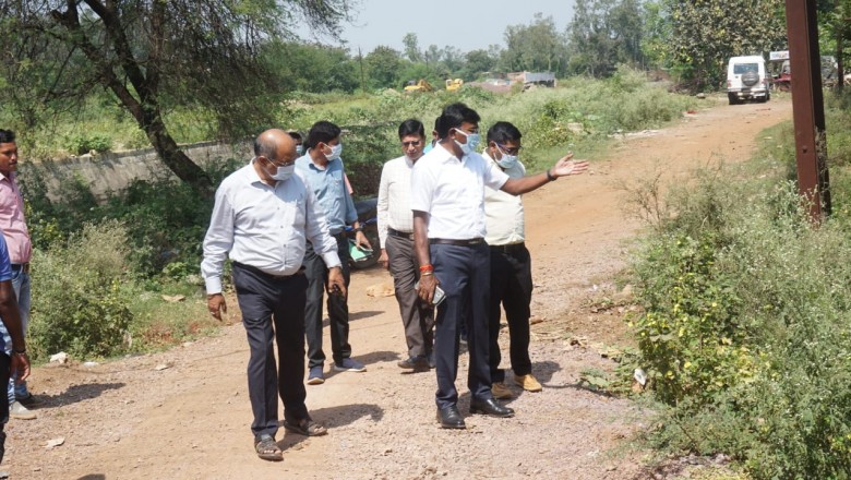 कोसानाला में चैनेलाइजेशन कार्य के कछुआ चाल पर आयुक्त ने जताई नाराजगी