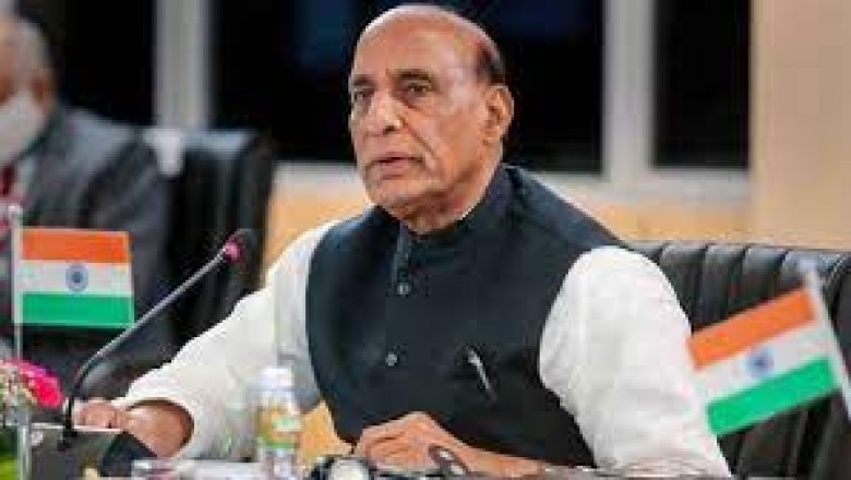 SCO की मीटिंग में बोले रक्षामंत्री- इंदिरा ने पाकिस्तान से युद्ध के समय देश की कमान संभाली