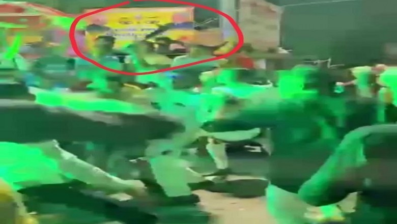 पिस्टल-चापड़ लेकर नाचे बदमाश :दुर्ग पुलिस जिन्हें तलाश कर रही थी, वे उनकी मौजूदगी में ही शोभायात्रा में नाच-गाकर आराम से चले गए