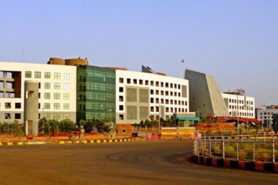 रायपुर, राजनांदगांव, दुर्ग और बस्तर समेत 8 जिले के अधिकारियों का  तबादला