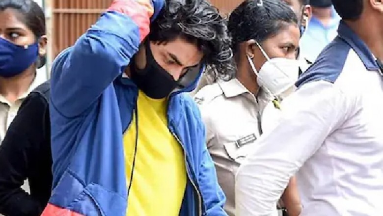 ड्रग्स केस:-आर्यन खान हाइजीन के चलते जेल का वॉशरूम उपयोग करने से बचते हैं, जेल स्टाफ हेल्थ को लेकर परेशान