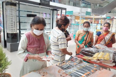स्टॉल के माध्यम से नागरिकों तक पहुंचेंगे गोबर से बने दीये और मूर्ति