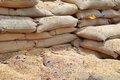 खरीदी केंद्रों से 25 हजार क्विंटल धान हुए गायब, हर केंद्र में 3 से 4% वजन में कमी