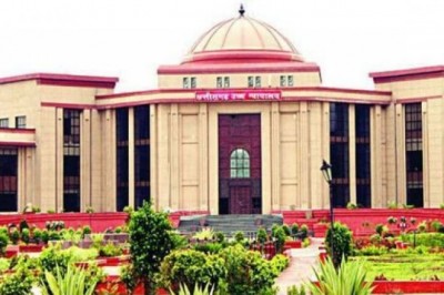 सुनवाई जल्द:गलत शपथ-पत्र मामले में सरोज ने हाईकोर्ट में दिए तीन आवेदन