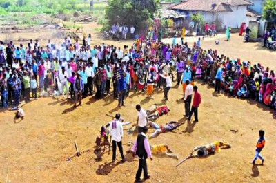 ग्राम चारभाठा में धूमधाम से मनाया गया मातर त्योहार