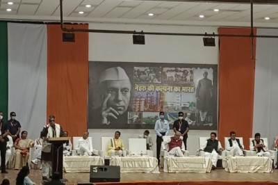 CG में दूसरे राज्यों से सस्ता मिलेगा पेट्रोल-डीजल:मुख्यमंत्री भूपेश बघेल ने कहा- बाकी स्टेट के दाम देखकर CG में तय करेंगे कीमत