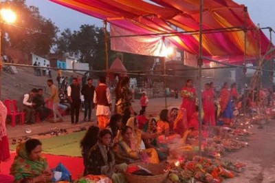 छठ महापर्व:व्रतियों ने मांगी सुख-समृद्धि, आज करेंगी 36 घंटे का व्रत पूरा