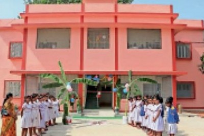 फ्री चिकित्सा -: रावघाट में डॉक्टरों व स्टाफ के लिए आवास बनकर तैयार