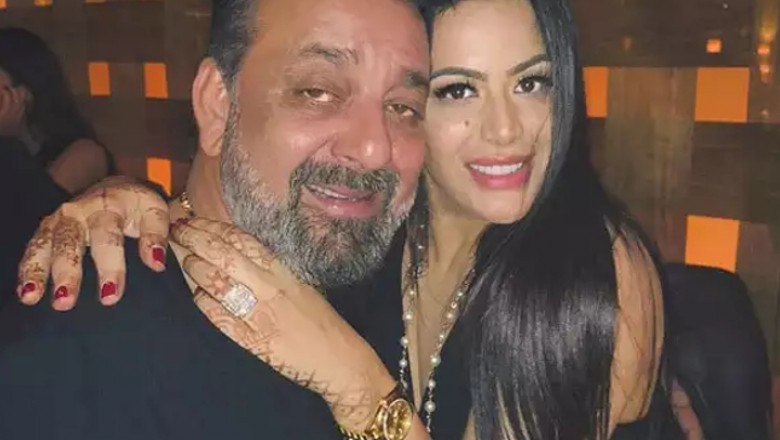 संजय दत्त की बेटी -: 33 साल की बेटी त्रिशाला ने वेडिंग प्लान पर की बात, बोलीं-जब प्यार और सम्मान करने वाला मिल जाएगा तो जरूर शादी करूंगी