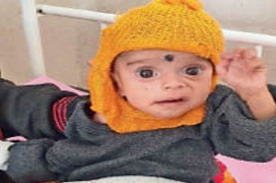 जिला अस्पताल के एसएनसीयू में भर्ती, मासूम का इलाज अब फ्री में, तत्काल 20 हजार की सरकारी मदद
