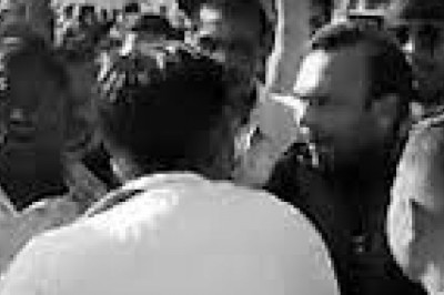 कांग्रेसी नेता को विधायक के बेटे ने मारा थप्पड़,