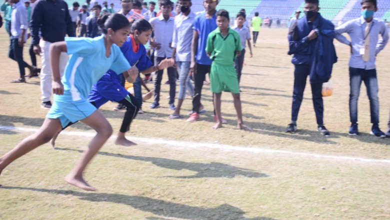 छत्तीसगढ़ युवा आयोग के अध्यक्ष श्री जितेंद्र मुदलियार ने किया संभाग स्तरीय खेल सांस्कृतिक एवं बौद्धिक प्रतियोगिता का उद्घाटन