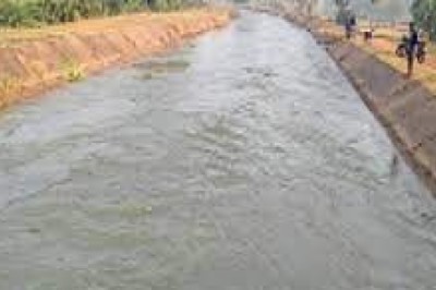 ग्रामीणों को निस्तारी में सुविधा मिल रही:गंगरेल डैम से भिलाई स्टील प्लांट के लिए छोड़ा गया 400 क्यूसेक पानी