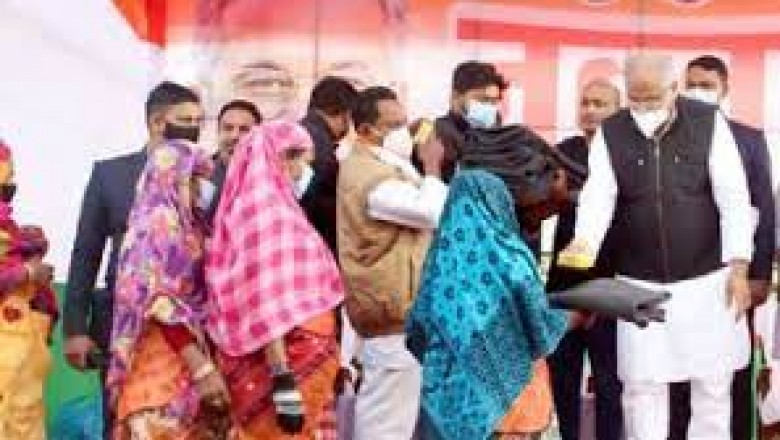 महिला श्रमिकों की अब 20 हजार रुपए प्रसूति सहायता,