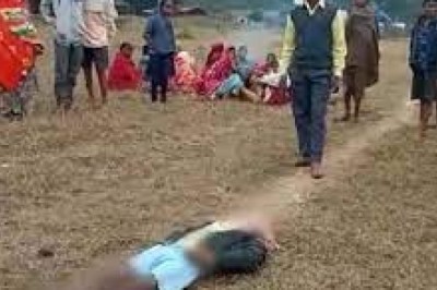 नक्सलियों ने गला घोंटकर मार डाला