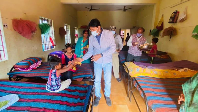 निराश्रित, बेघर, बेसहारा लोगो के बीच पहुंचकर आयुक्त प्रकाश सर्वे मनाया नववर्ष,
