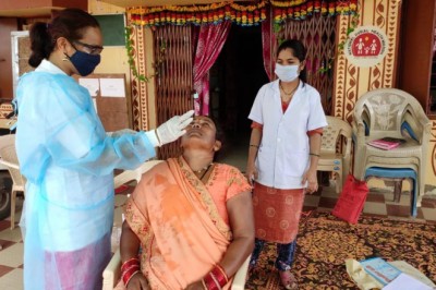 कोरोना संक्रमण पर नियंत्रण के प्रयास तेज, टीकाकरण व जांच पर जोर