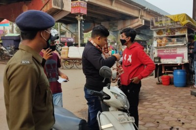 मास्क नहीं लगाने, सोसल डिस्टेंसिंग का पालन नहीं करने वालो पर कार्यवाही जारी,