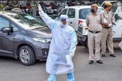 पॉजिटिव आने के बाद नियमों का उल्लंघन करने पर कानून के तहत FIR