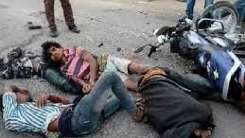 छत्तीसगढ़ के कोरबा में गुरुवार देर शाम सड़क हादसे में 5 युवकों की मौत