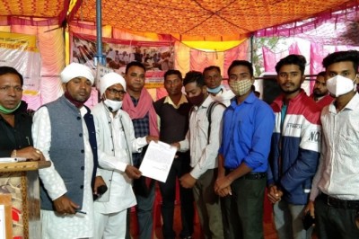 नवा रायपुर में किसानों का आंदोलन गरमाया ,