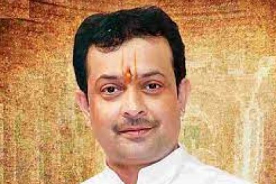 भय्यू महाराज सुसाइड  केस - 12 लड़कियों से थे रिलेशन, इनमें दो IAS भी