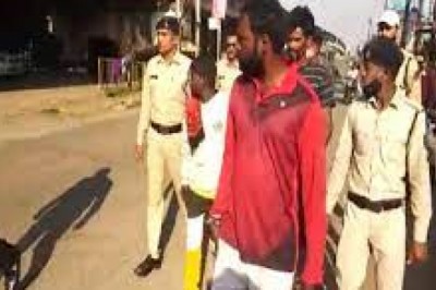 राजनांदगांव में सरेराह ट्रैफिक कॉन्स्टेबल से मारपीट