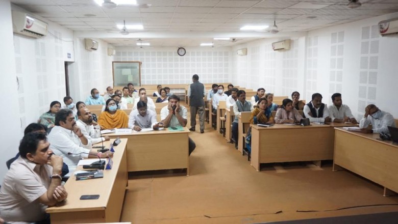 प्रबोधन कार्यक्रम से अद्यतन हुए महापौर परिषद के सदस्य