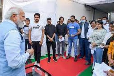 यूक्रेन से लौटे छात्रों से बोले पीएम मोदी