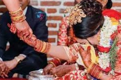 दहेज प्रथा एक अभिशाप बनी, बारात लेकर नहीं पहुंचा दूल्हा